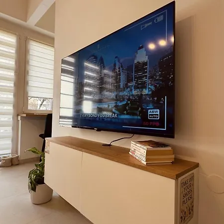 Apartman Rosa Canina, Stylish & Brand New