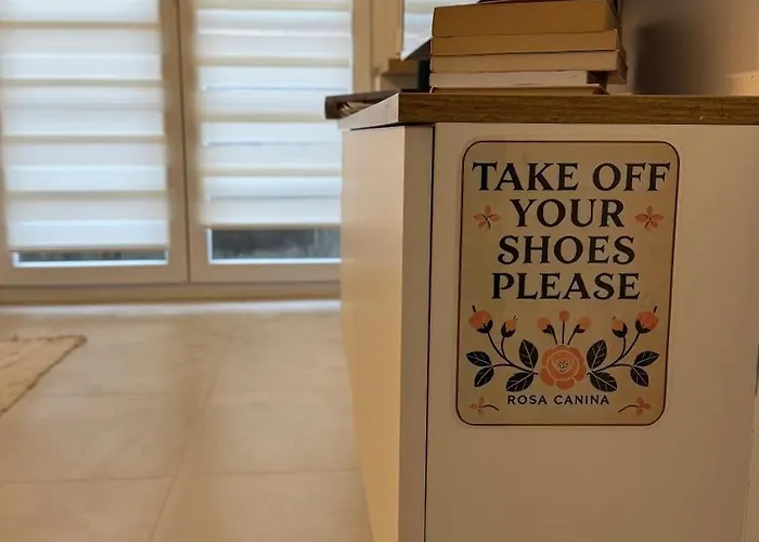 Rosa Canina, Stylish & Brand New Apartman