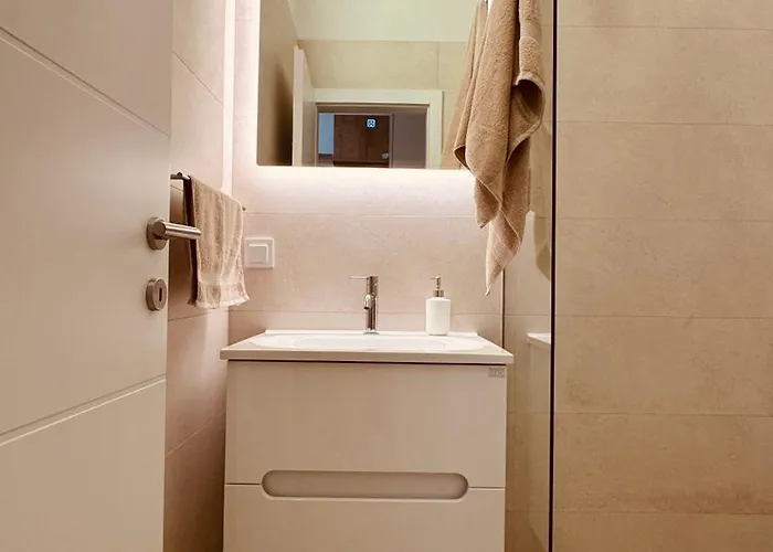 Apartmán Rosa Canina, Stylish & Brand New *