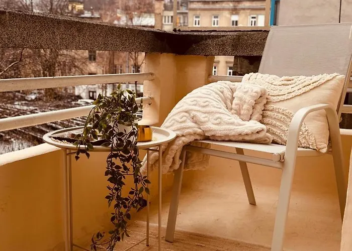 Rosa Canina, Stylish & Brand New Apartmán