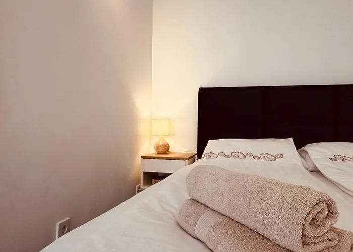 Rosa Canina, Stylish & Brand New Apartman