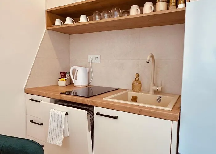 Apartman Rosa Canina, Stylish & Brand New *